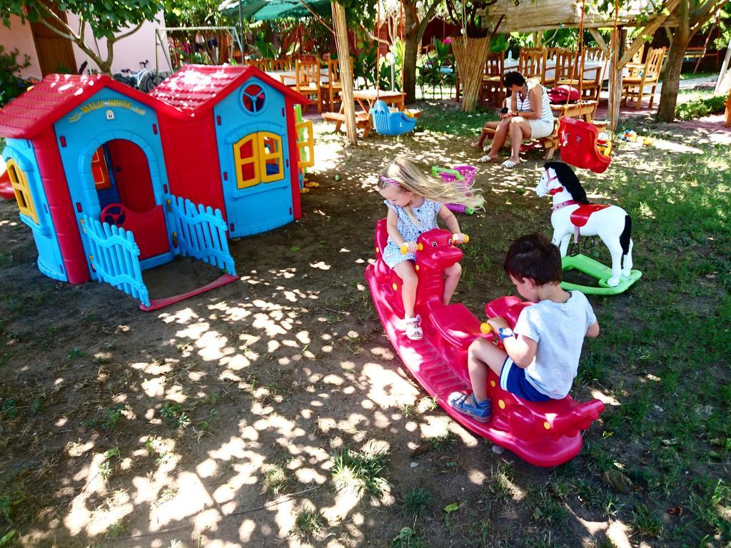 Sera Pansiyon Çıralı Buitenkant foto